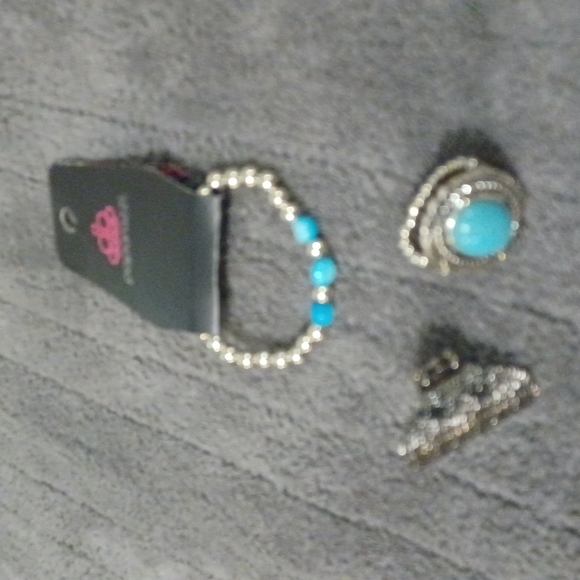 Jewelry - Picture 2 of 3